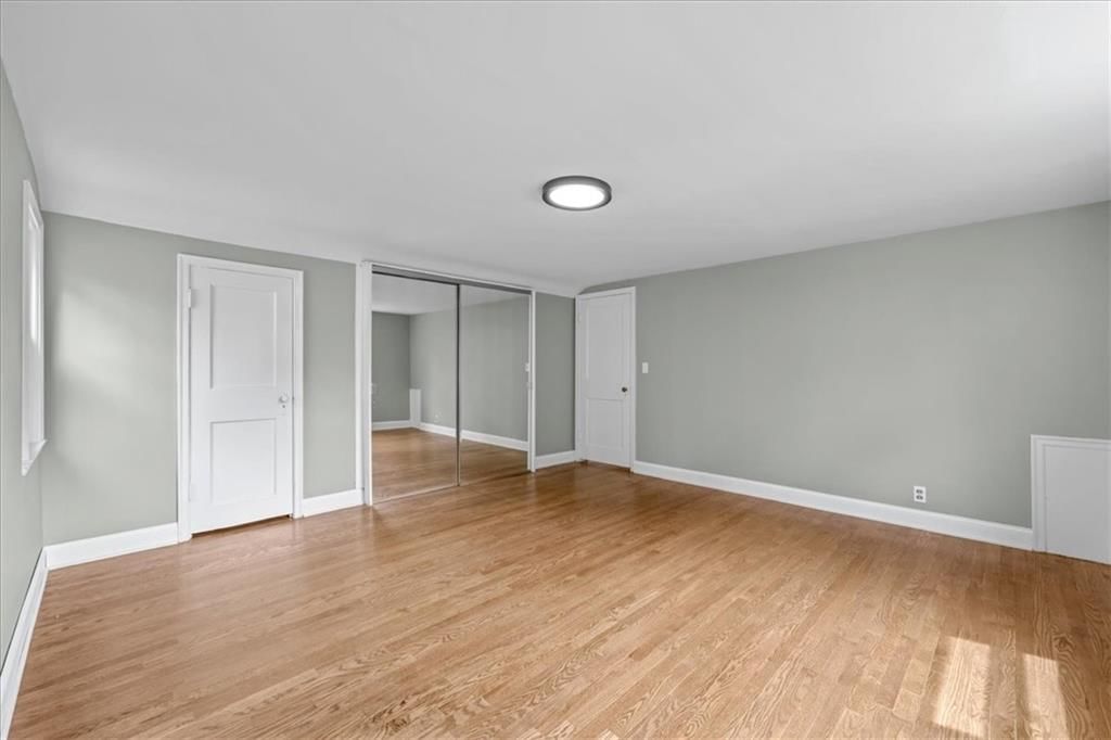 2813 W 51st Street — photo 30