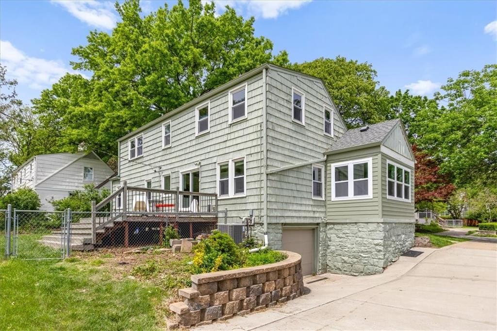 2813 W 51st Street — photo 36