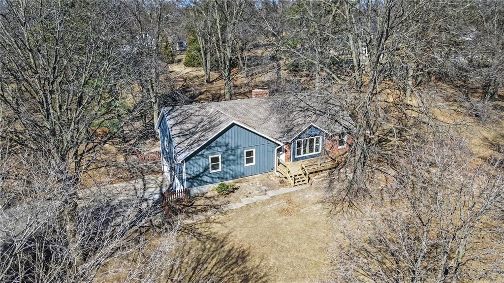 1228 Town And Country Lane — photo 2