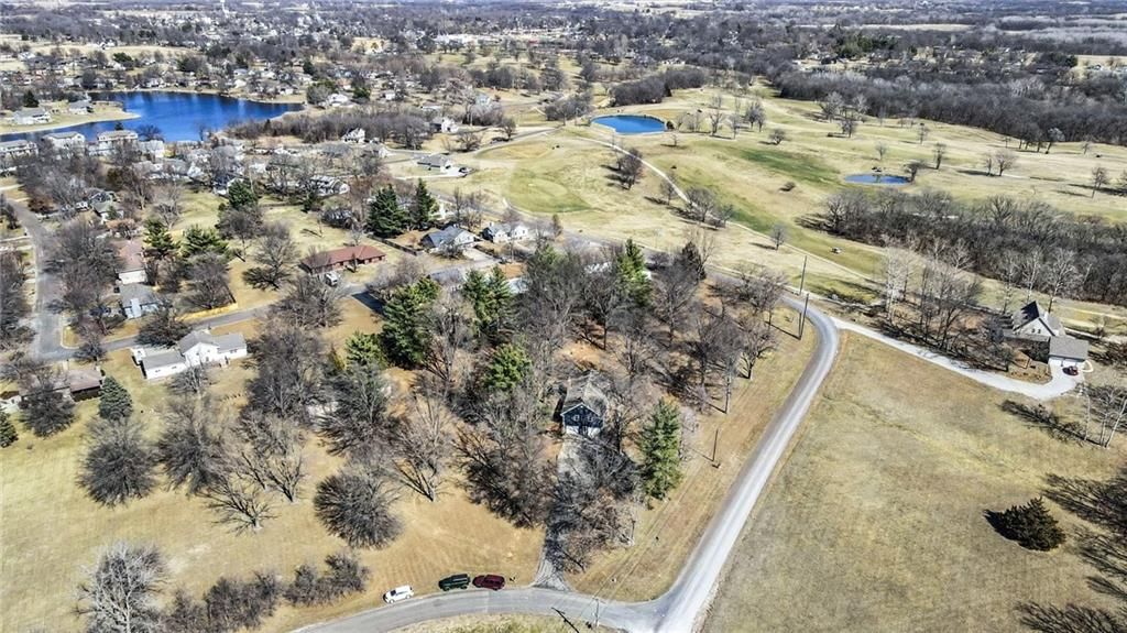 1228 Town And Country Lane — photo 26