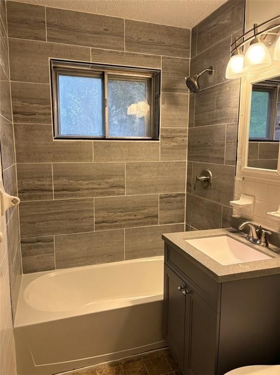 4831 N Manchester Avenue — photo 8