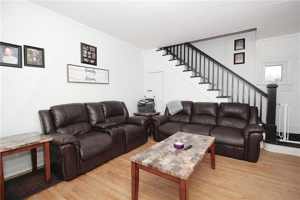 214 S Cottonwood Street — photo 12
