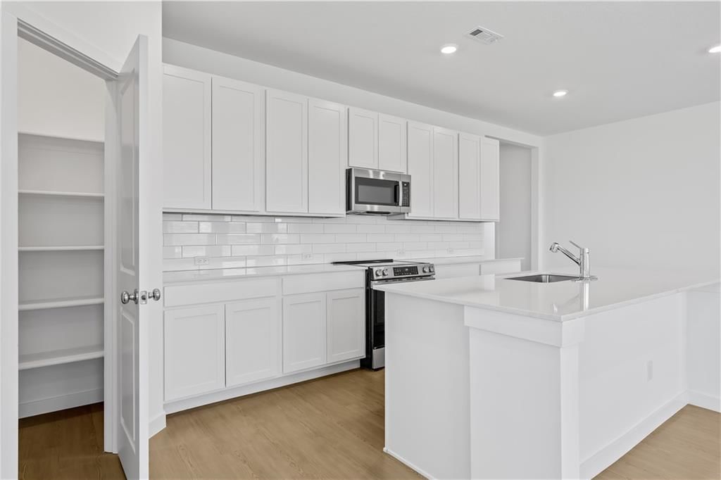 22532 W 214th Terrace — photo 13