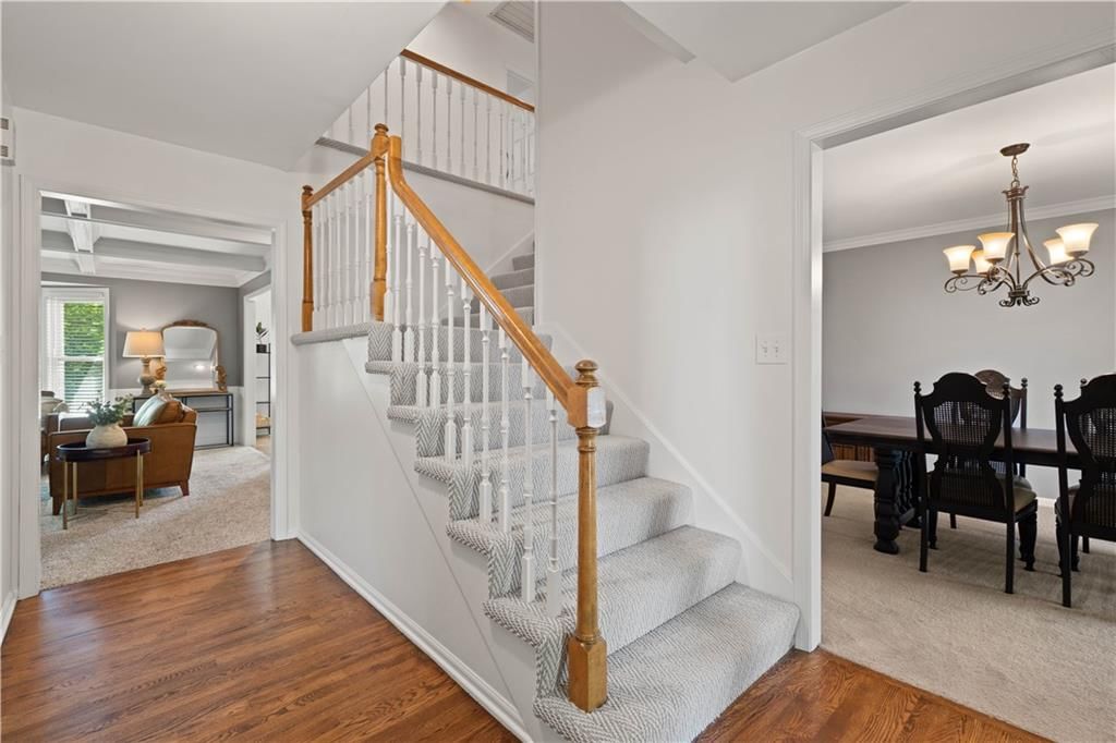 9413 Hall Drive — photo 2