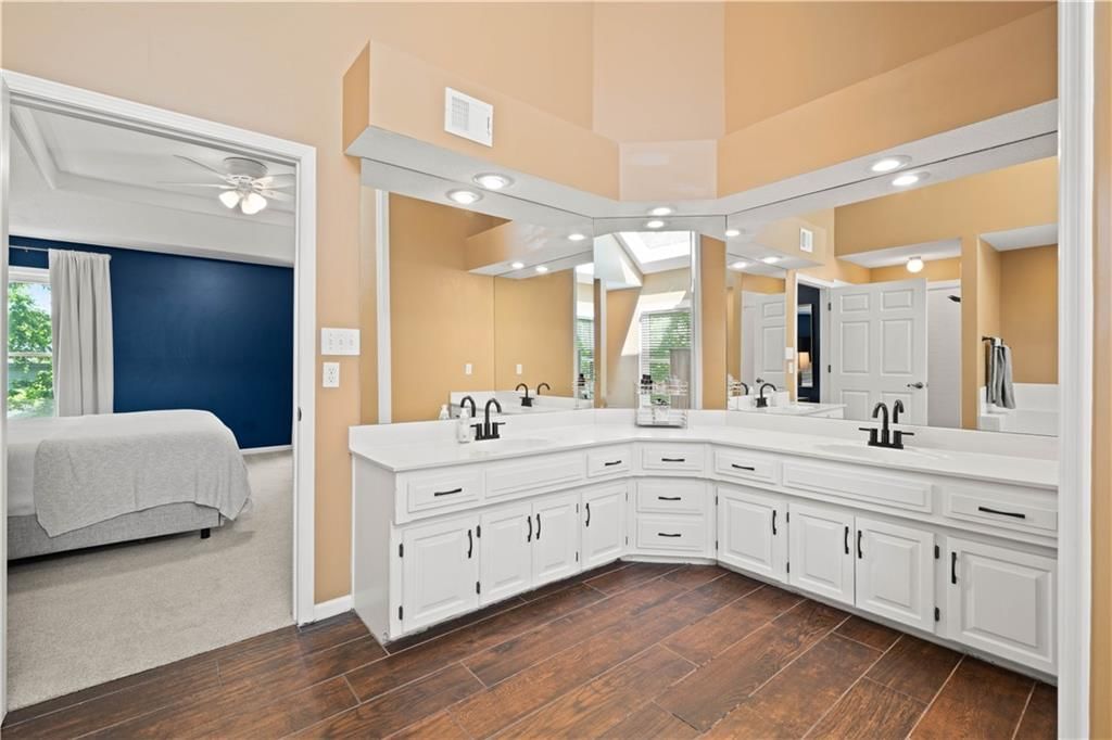 9413 Hall Drive — photo 22