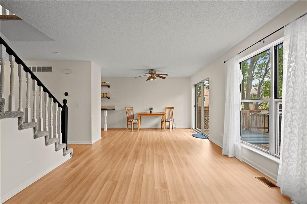 13326 Walnut Street — photo 7