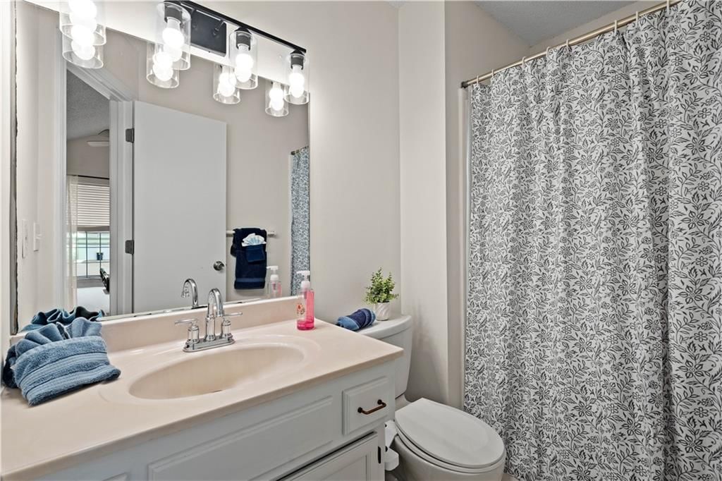 13326 Walnut Street — photo 15