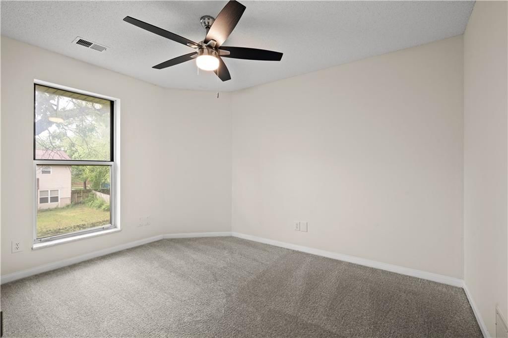 13326 Walnut Street — photo 17