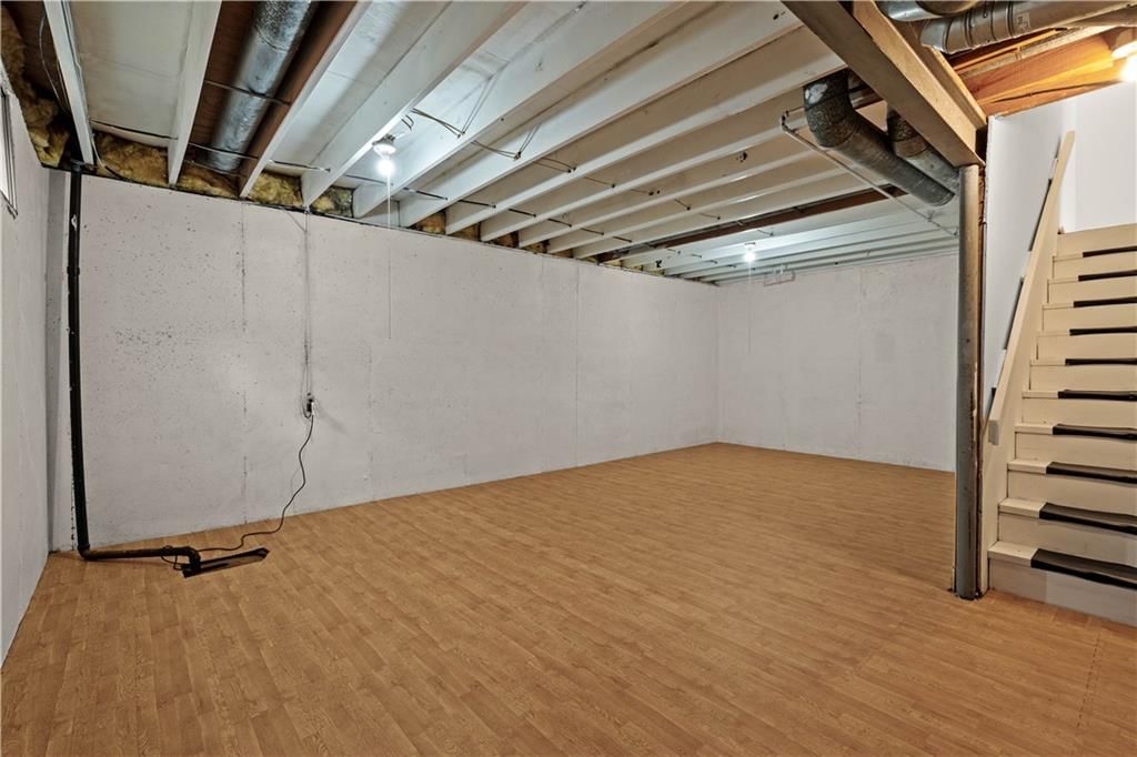 13326 Walnut Street — photo 22