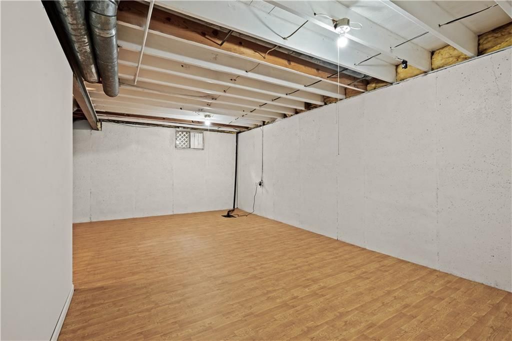 13326 Walnut Street — photo 23