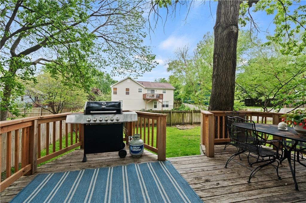 13326 Walnut Street — photo 24