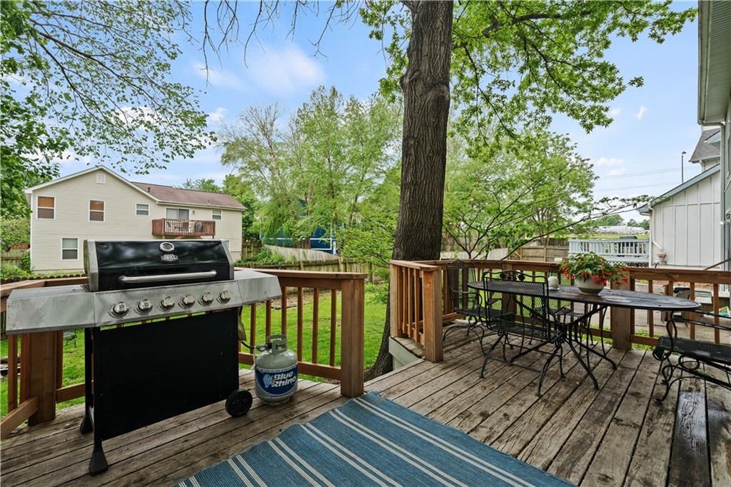 13326 Walnut Street — photo 25