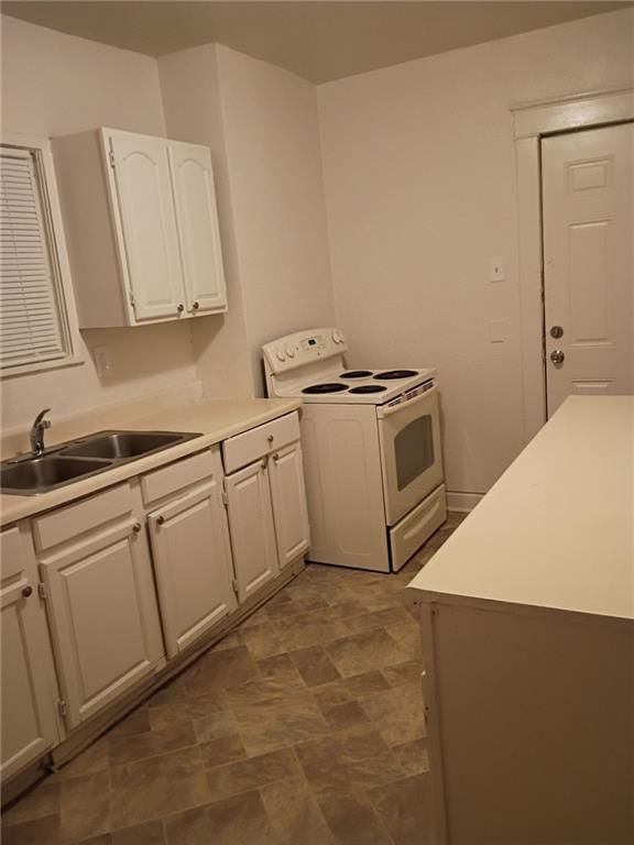 2627 College Avenue — photo 3