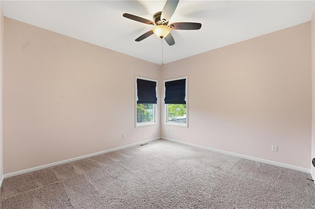 209 SE Waterwheel Lane — photo 22