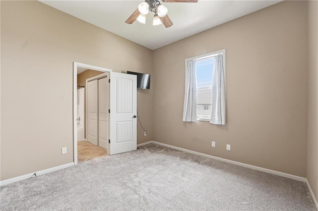209 SE Waterwheel Lane — photo 34