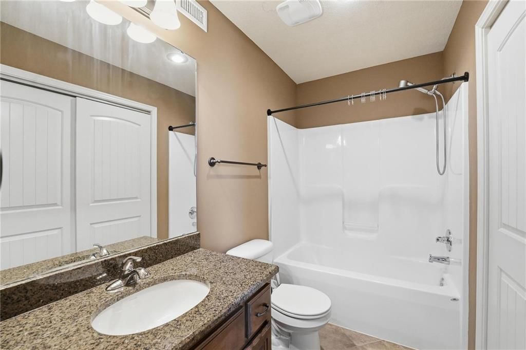 209 SE Waterwheel Lane — photo 35