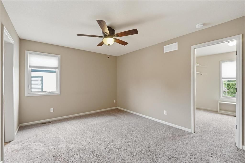 209 SE Waterwheel Lane — photo 38