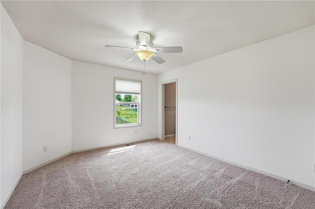 209 SE Waterwheel Lane — photo 39