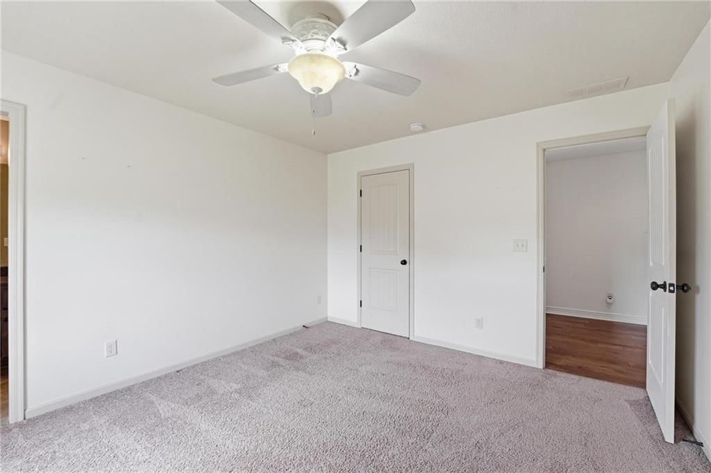 209 SE Waterwheel Lane — photo 40