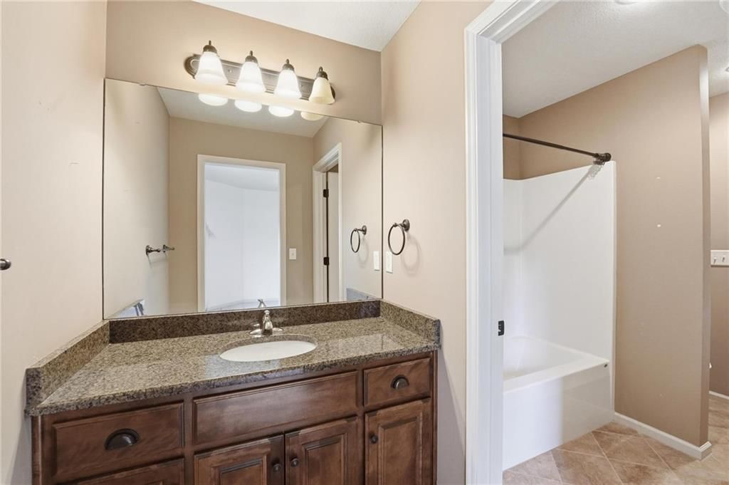 209 SE Waterwheel Lane — photo 42