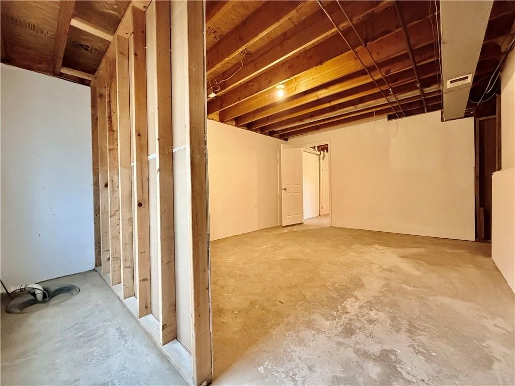 14917 Pine View Drive — photo 23