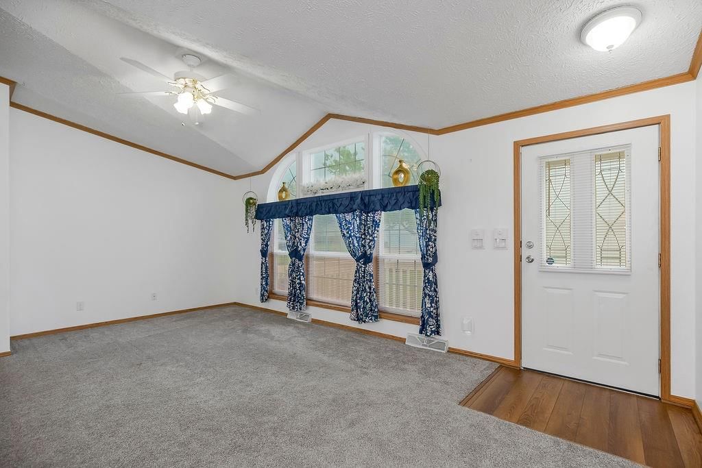 803 Pine Court — photo 5