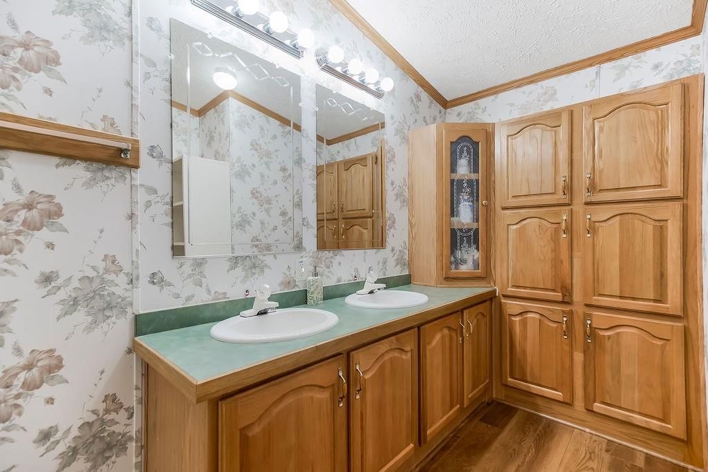 803 Pine Court — photo 22