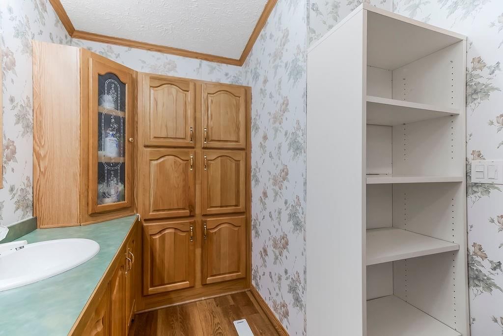803 Pine Court — photo 23