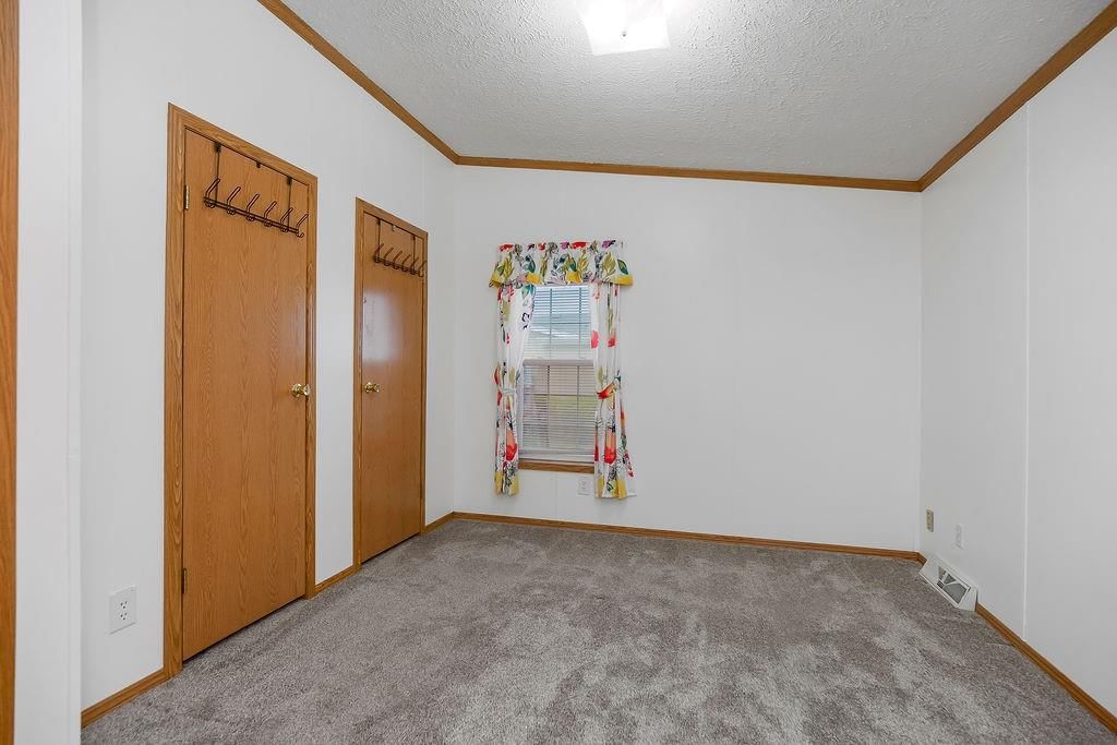 803 Pine Court — photo 24