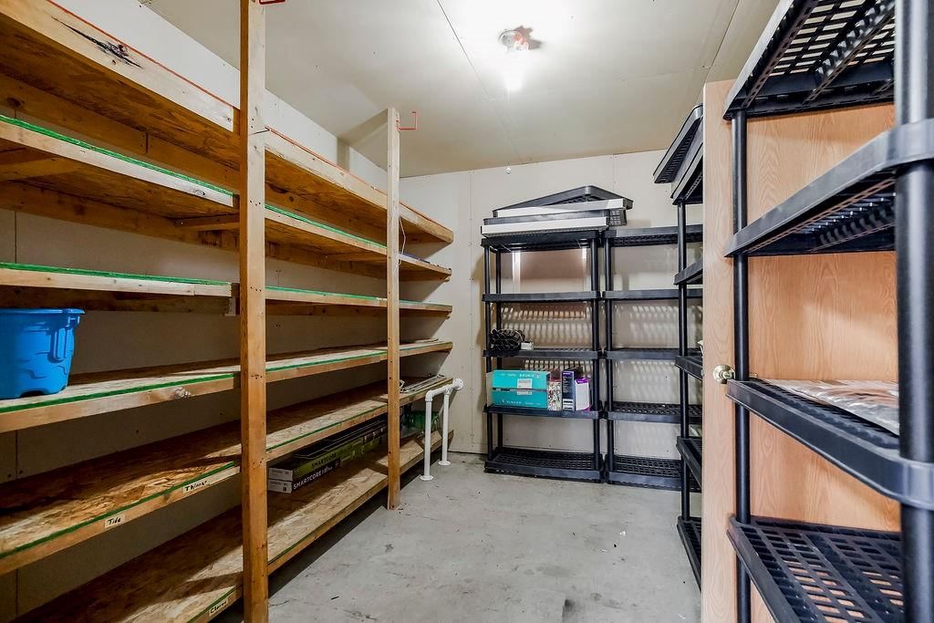 803 Pine Court — photo 30