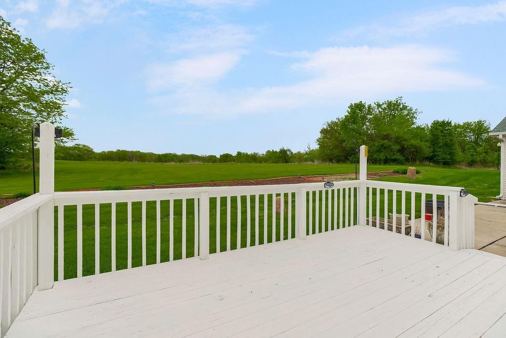 803 Pine Court — photo 32