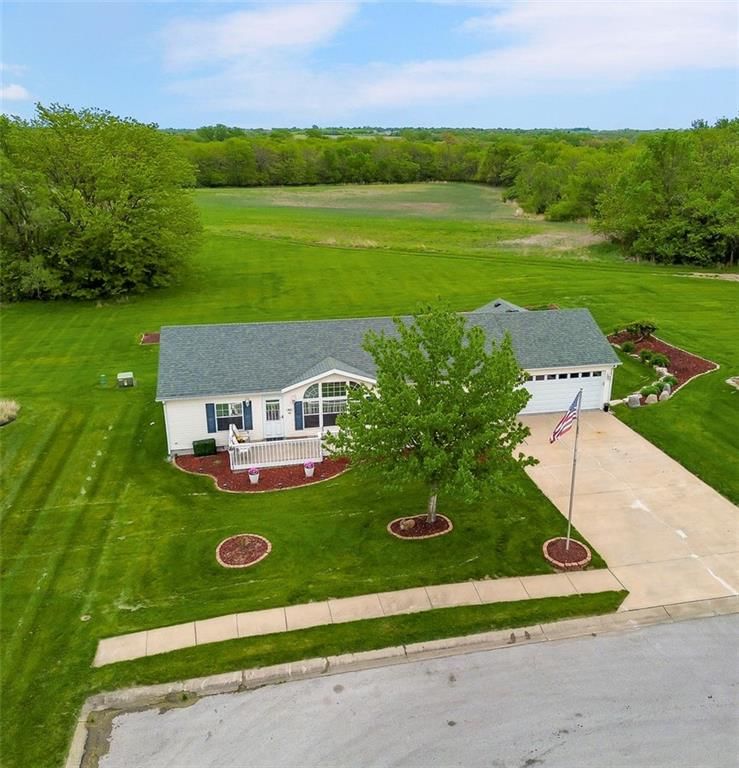 803 Pine Court — photo 36