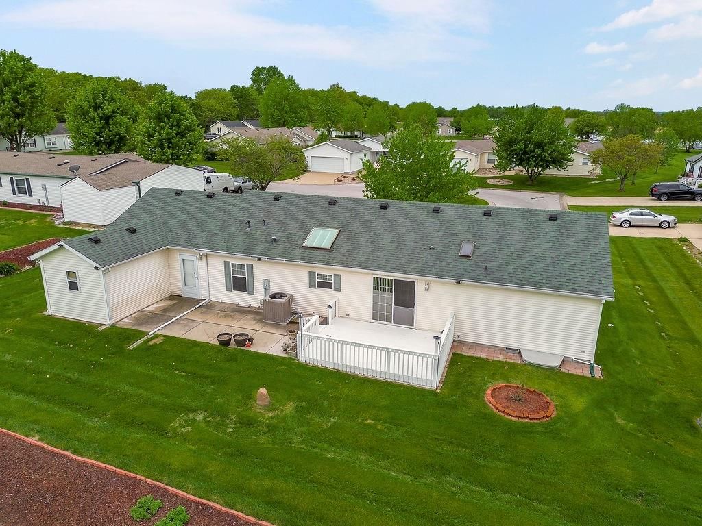 803 Pine Court — photo 41