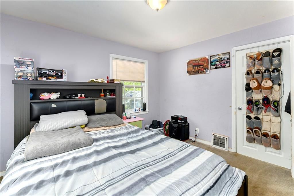 3204 S Sterling Avenue — photo 15
