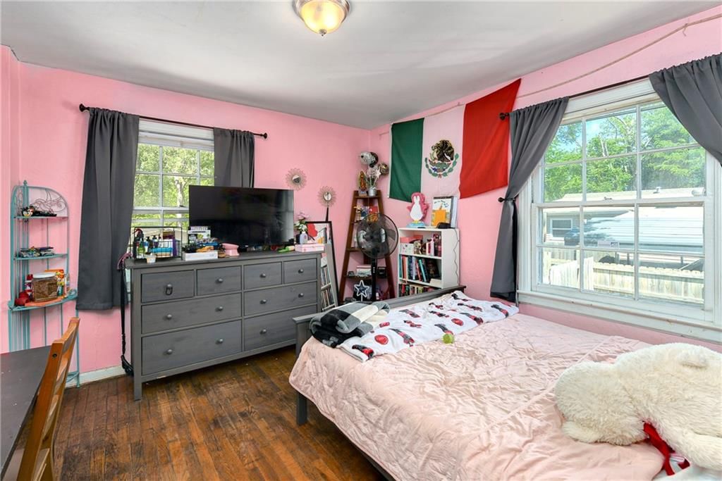 3204 S Sterling Avenue — photo 16
