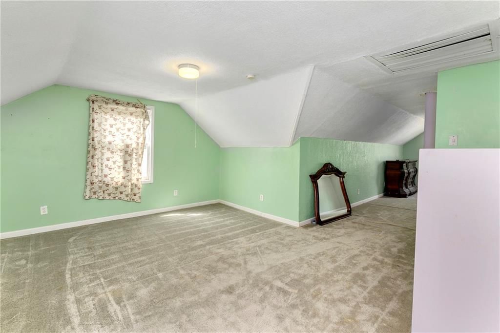 3204 S Sterling Avenue — photo 22
