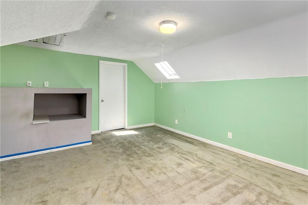 3204 S Sterling Avenue — photo 23