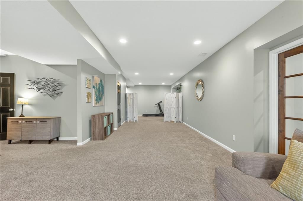 8824 N Farley Avenue — photo 38