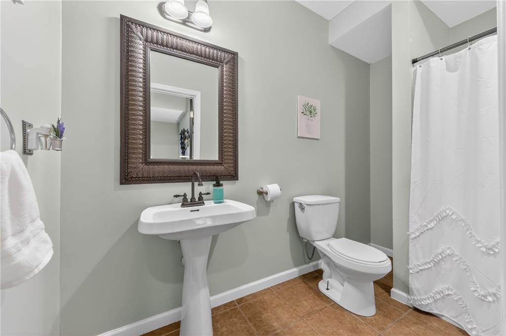 8824 N Farley Avenue — photo 44