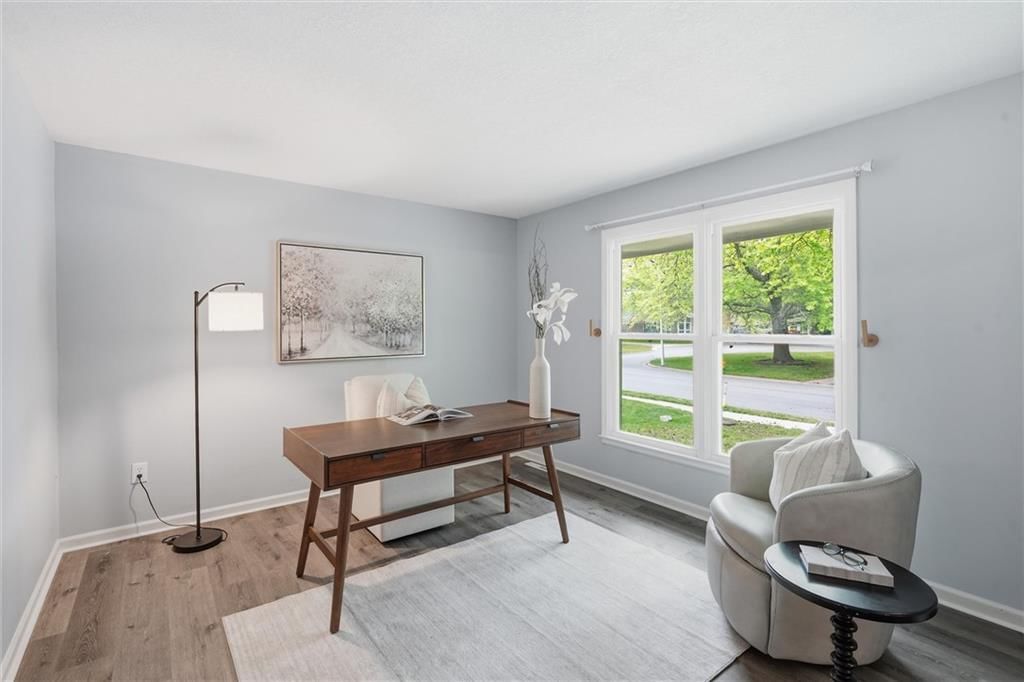 1021 S Clairborne Road — photo 14