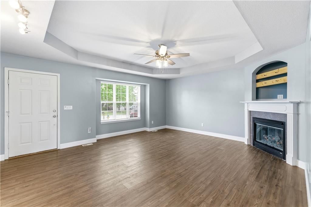 715 Iron Horse Drive — photo 6