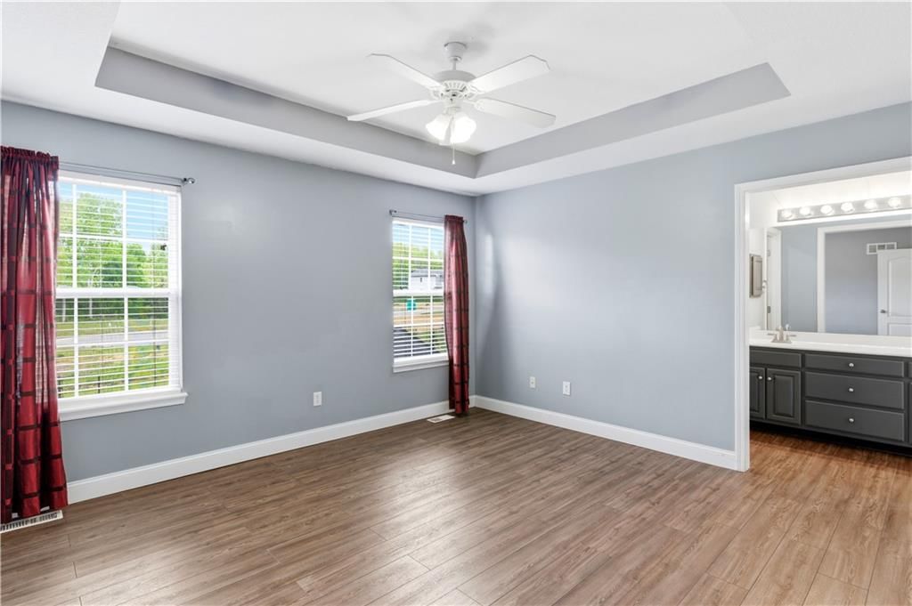 715 Iron Horse Drive — photo 15
