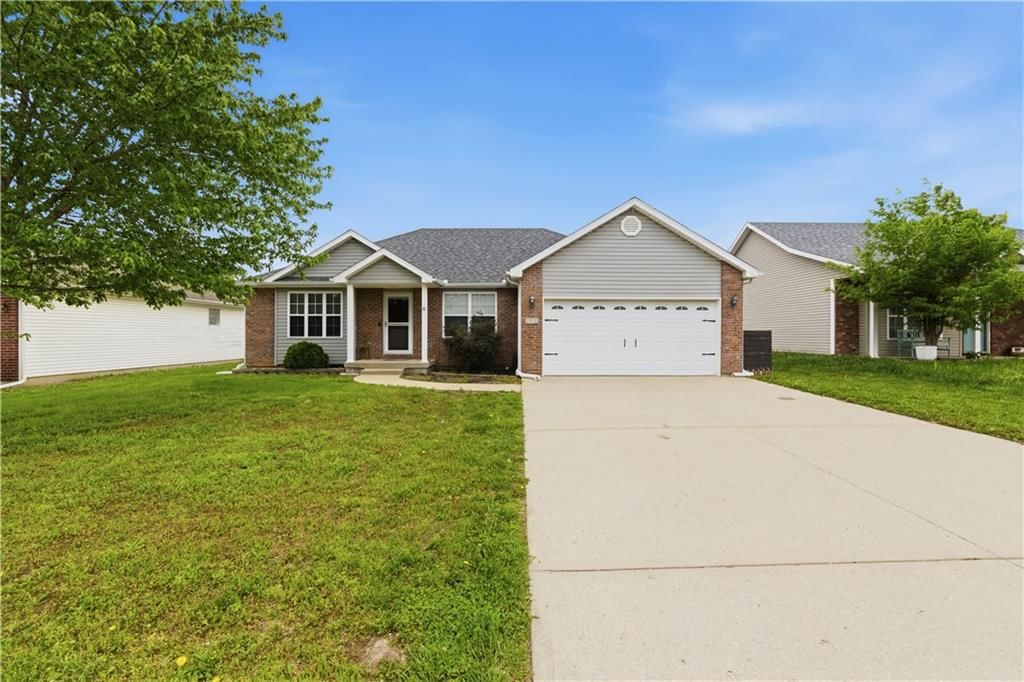 715 Iron Horse Drive — photo 35