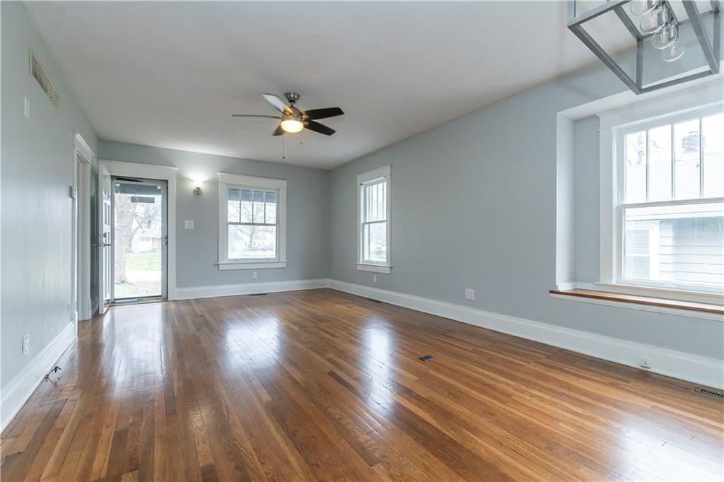 1408 W College Street — photo 15