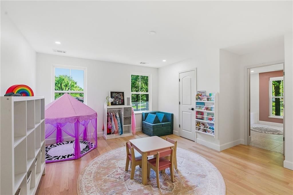 7927 Chadwick Street — photo 35
