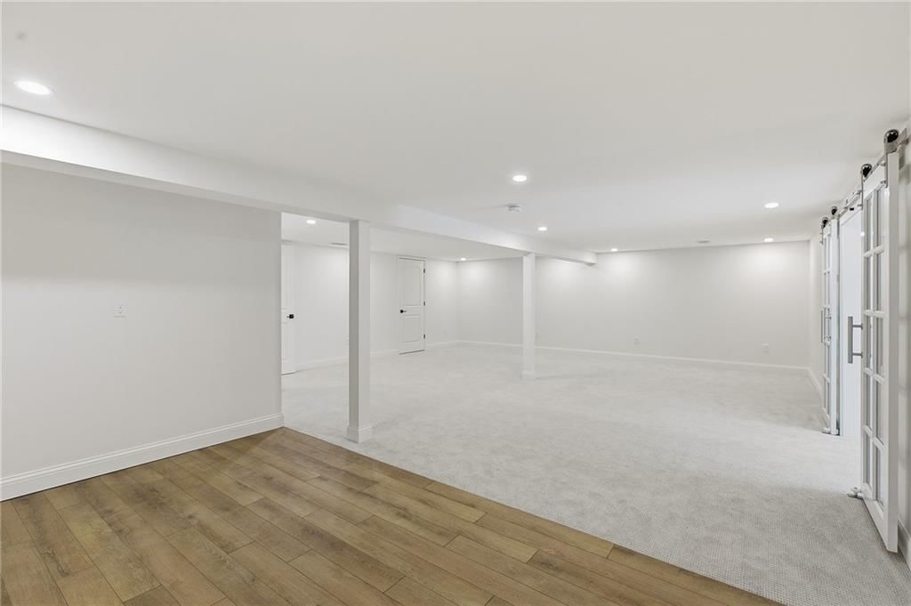 7927 Chadwick Street — photo 46