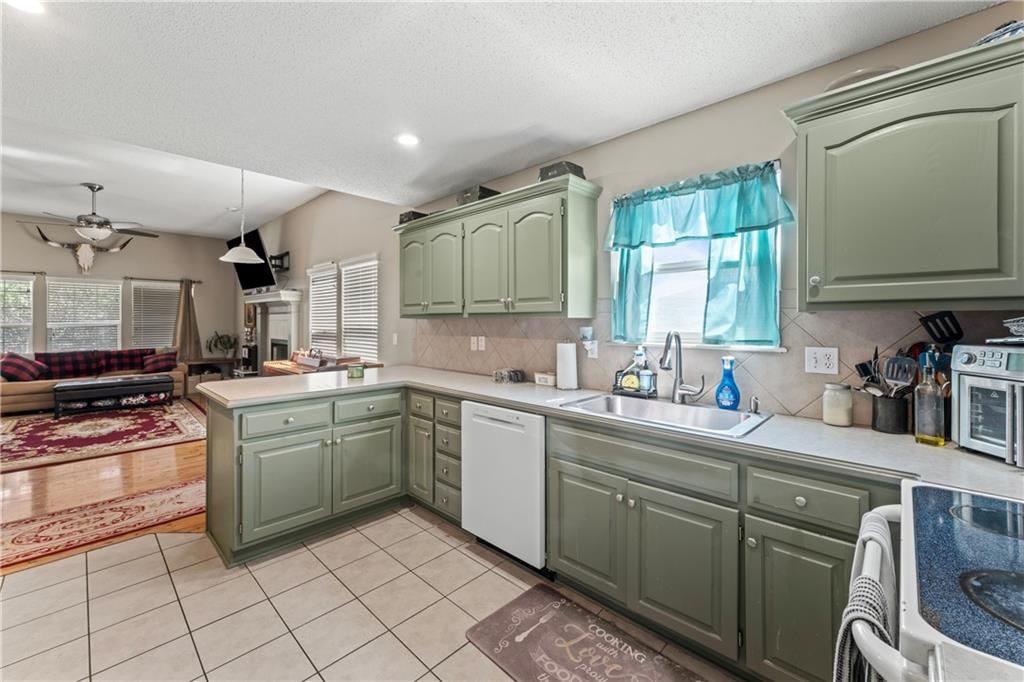 400 Aspen Lane — photo 13