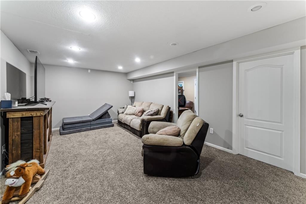 400 Aspen Lane — photo 38