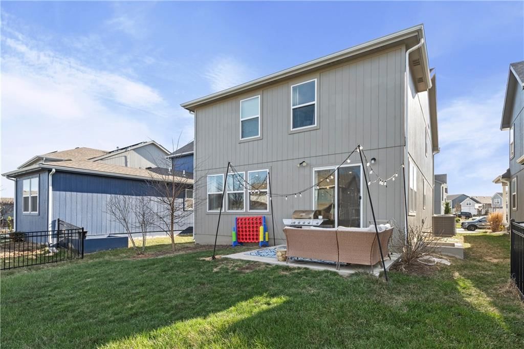 8788 SW 9th Street — photo 32