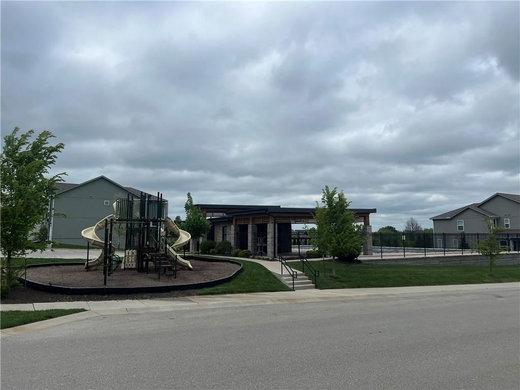 8788 SW 9th Street — photo 35